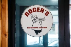 Photo of Roger's Pizza Sign
